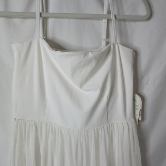 NWT Blogilates Elegant White Sleeveless Dress - Picture 6 of 11